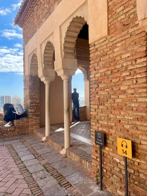 Alcazaba de Málaga: Self-guided tour created by an Official Guide - Discover the Alcazaba of Málaga with a Self-Guided Experience