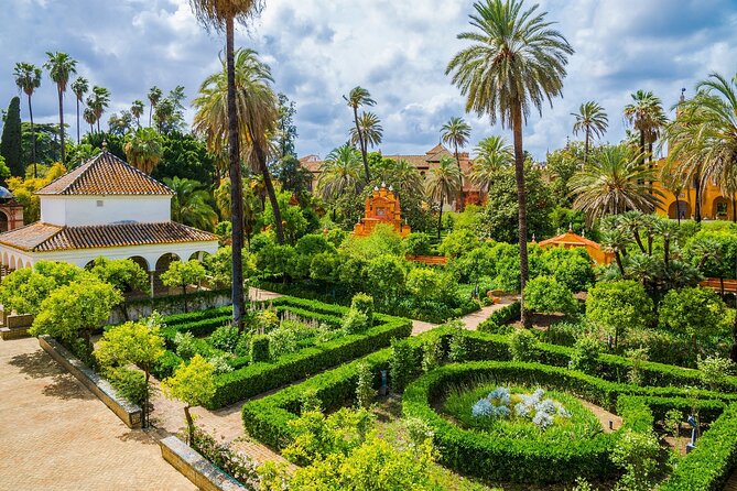 Alcazar of Seville Guided tour with Skip the Line Access - What You See During the Tour