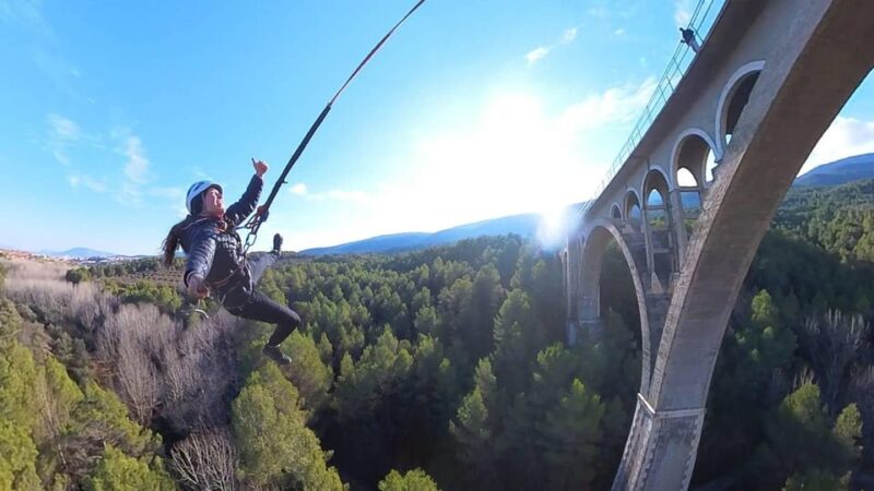 Alcoy: Bungee jumping - The physical and mental requirements for this activity