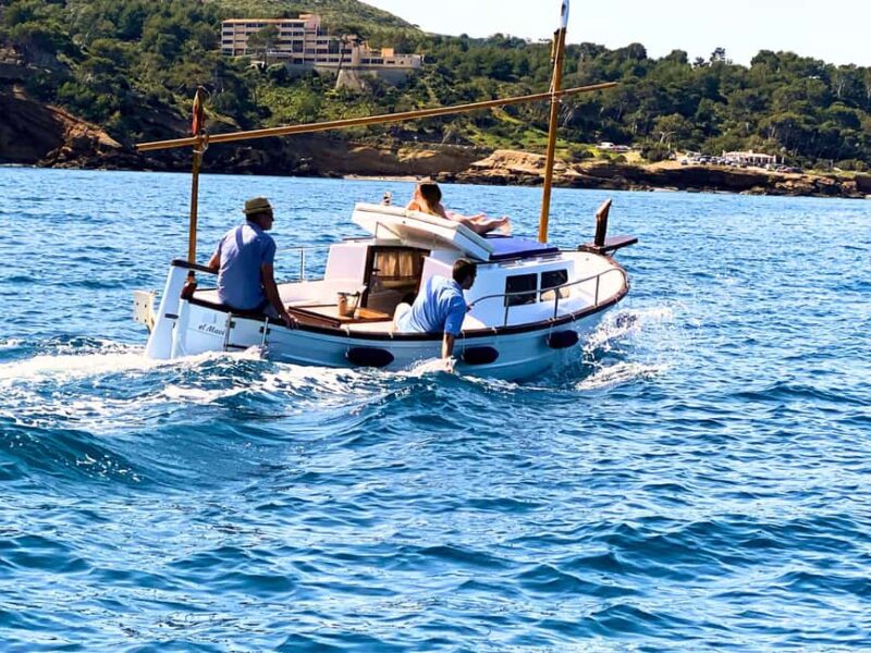 Alcudia & Pollensa Private Boat Tour, Captain, Fuel, Snorkel - Far de Punta de lAvançada: Snorkeling and Food Tasting