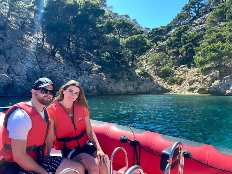 Alcudia: Sightseeing, Sea Caves & Snorkel Speedboat Tour - Snorkeling in Private, Secluded Spots