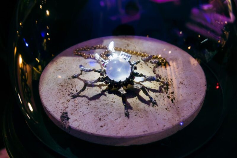 Alessandro Dari: Museo del gioiello Atelier e Scuola - Discover the Hidden Story of Raphael’s Madonna of the Goldfinch