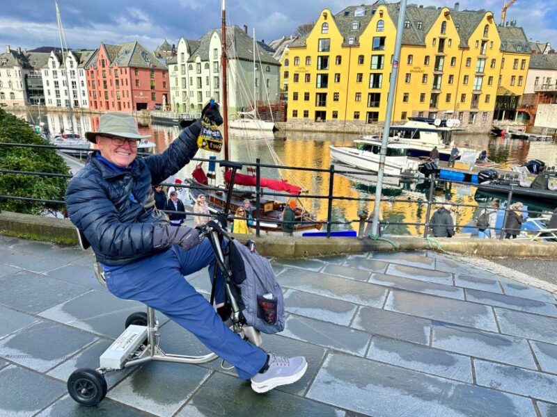Alesund 2 hrs Private Sightseeing Tour on foot and by car - Discover Ålesund’s Art Nouveau Streets and Historic Charm