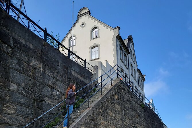 Ålesund Two Hour Walking City Tour - The Tour Starts at Kongens gate 7B in Ålesund