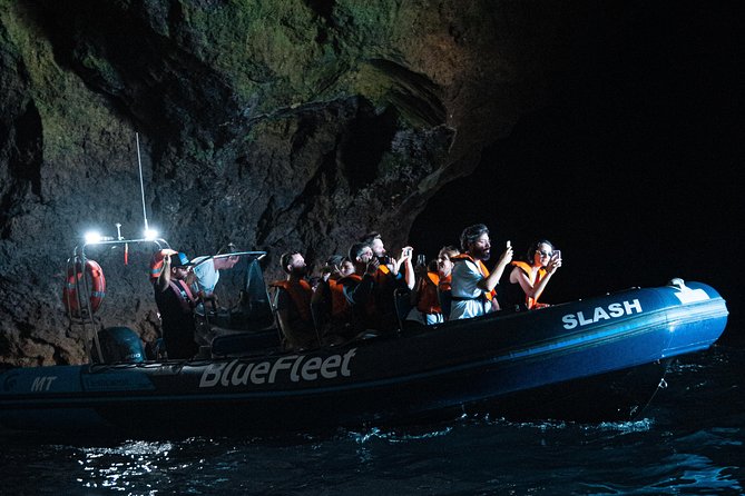 Algar de Benagil from Lagos - Exploring the Algar de Benagil from Lagos