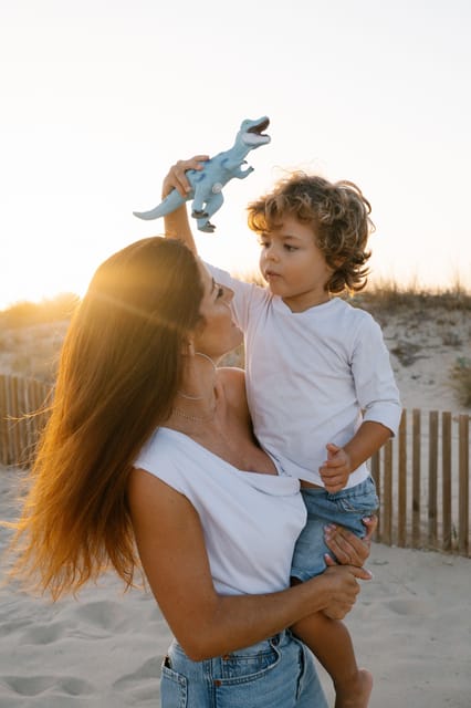 Algarve: 1 hour Couple & Family Photoshoot - Capture Your Memories with a Private Algarve Photoshoot