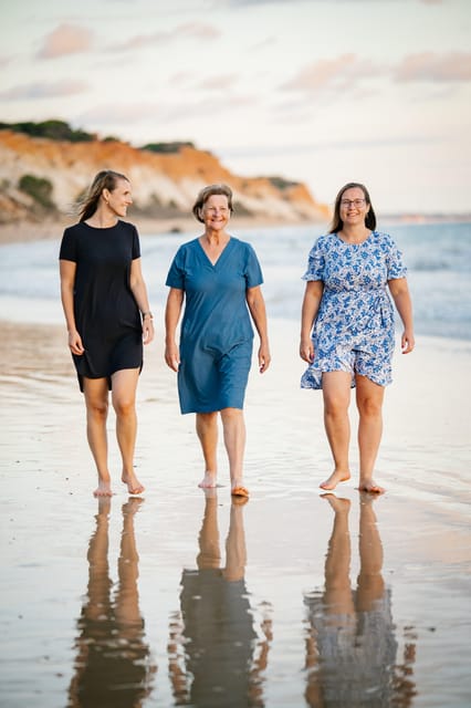 Algarve: 1 hour Couple & Family Photoshoot - Meeting Points and Flexibility