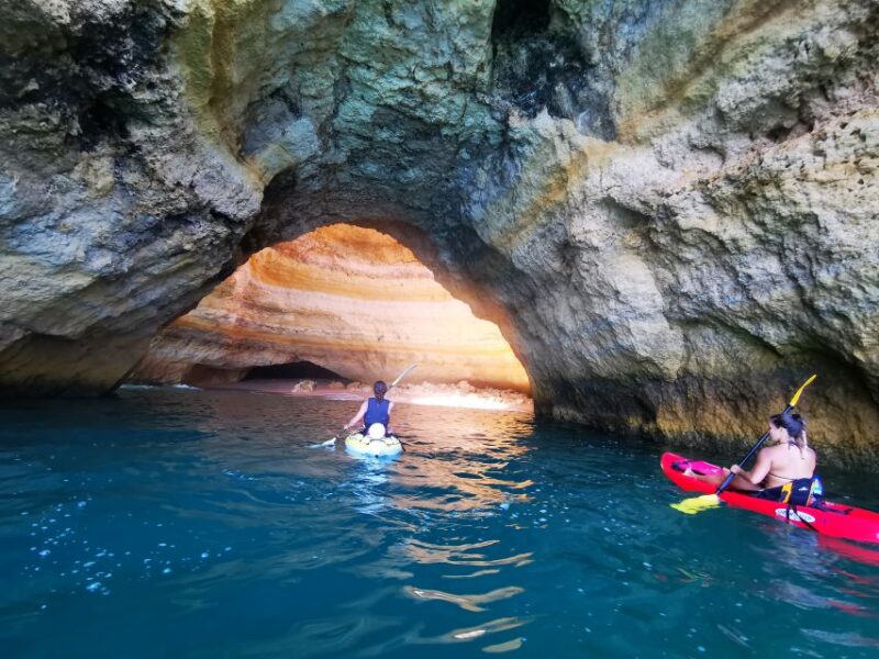 Algarve: Benagil Cave Sunrise Kayak Tour with Shower Use - Guide Quality and Knowledgeability