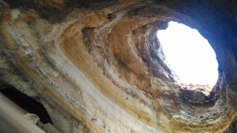 Algarve: Benagil Caves 2-Hour Private Tour - Practical Aspects: What to Bring and What to Avoid