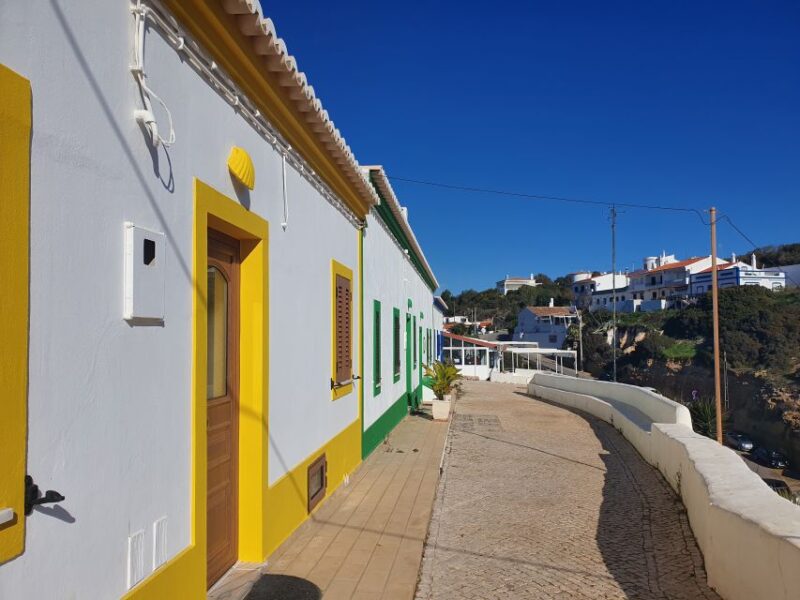 Algarve: Carvoerio and Benagil Walking Tour and Cruise - Frequently Asked Questions