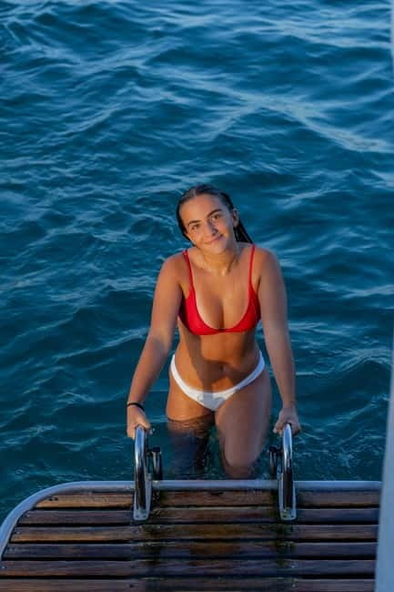 Algarve: Catamaran Sunset Tour with DJ or Live Guitarist - Algarve: Catamaran Sunset Tour with DJ or Live Guitarist