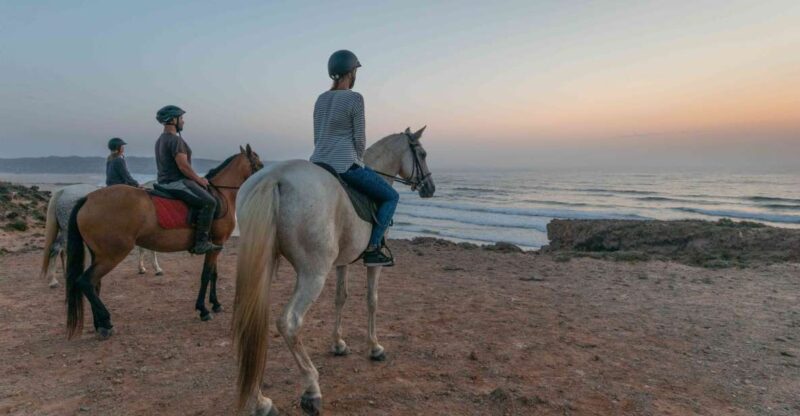 Algarve: Horse Riding Beach Tour at Sunset or Morning - Discover the Beauty of Algarve’s Beaches on Horseback