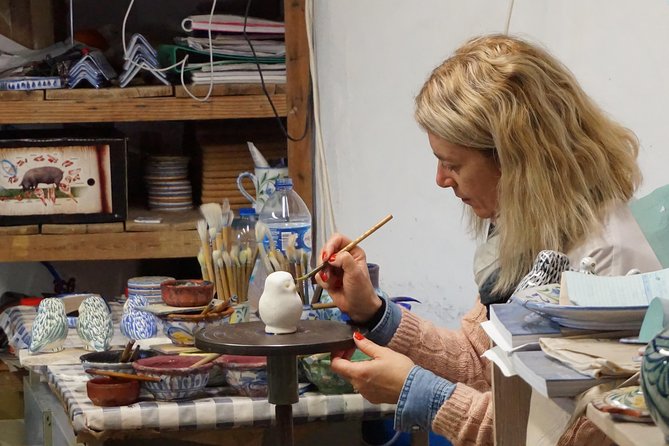 Algarve Landscapes & Winery - Tasting Local Wines at a Family-Run Winery