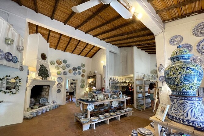 Algarve Landscapes & Winery - The Role of Guides and Transportation Comfort