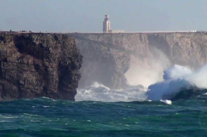 Algarve Private Tour: Sagres and Benagil from Lisbon - The Role of the Guide and Customer Service