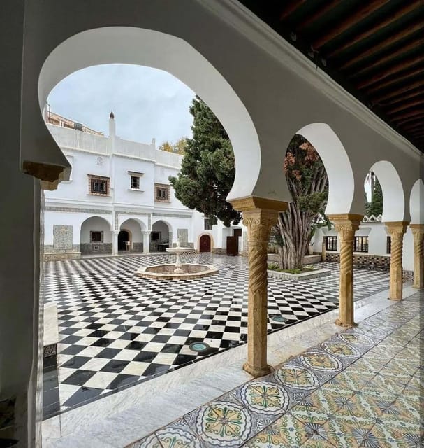 Algeria : Casbah tour with lunch ( +certificat ) - Exploring the Historic Heart of Algiers: The Casbahs Enchanting Streets