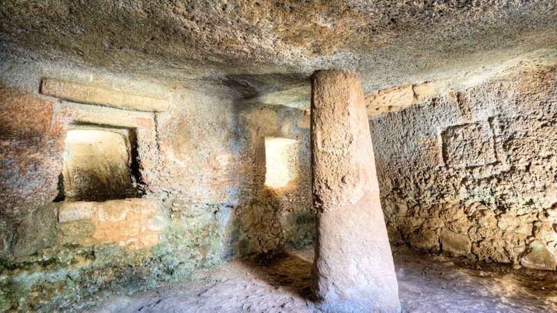 Alghero: Anghelu Ruju Necropolis with Audio Guides - Architectural Highlights of the Tombs