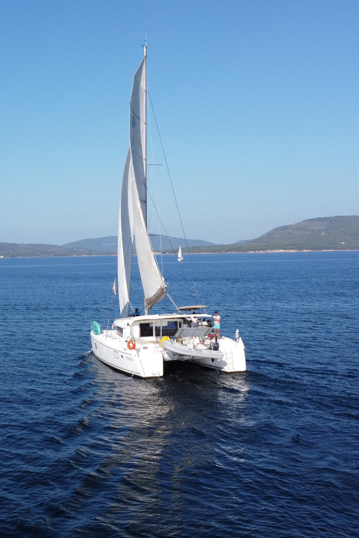 Alghero catamaran sunset tour Alghero - Return to the Port of Alghero