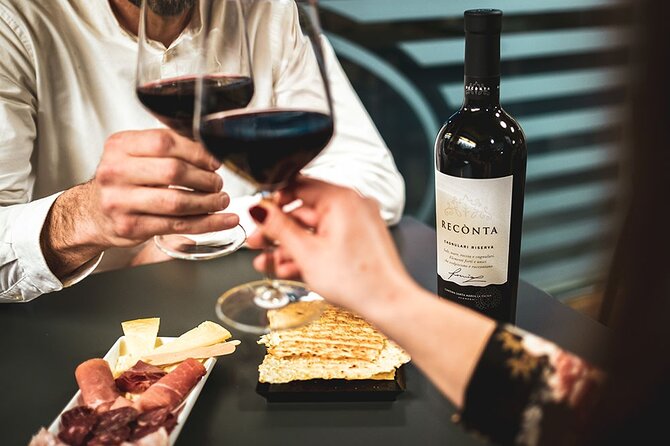 Alghero: private sightseeing & wine experience - Key Points