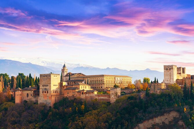 Alhambra al Completo, nazaries palaces, generalife palace - What’s Included in the Price