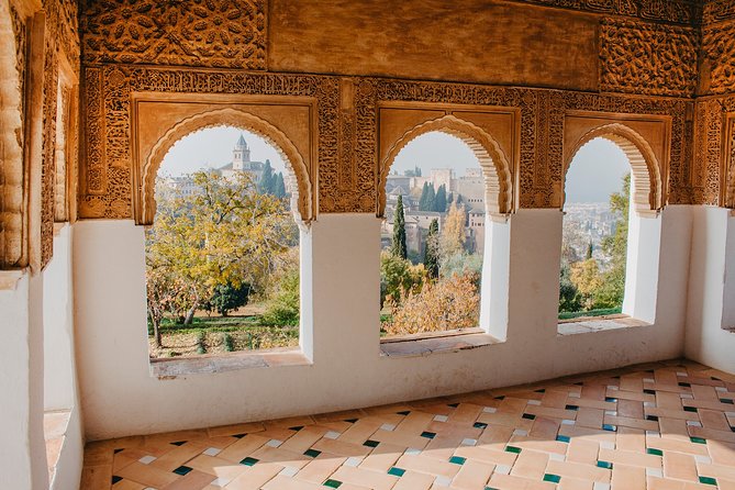 Alhambra and Generalife Skip-the-Line Ticket with Guide - The Oldest Part: Alcazaba Fortification