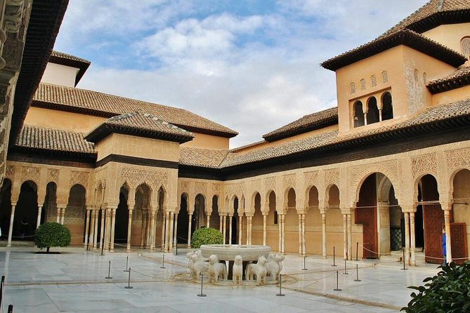 Alhambra and Granada Private Tour from Marbella, Malaga and port - Key Points