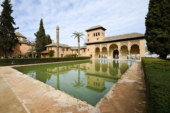 Alhambra, Generalife Gardens & optional Nasrid Palaces - Explore the Alhambra and Generalife Gardens with Priority Access in Granada