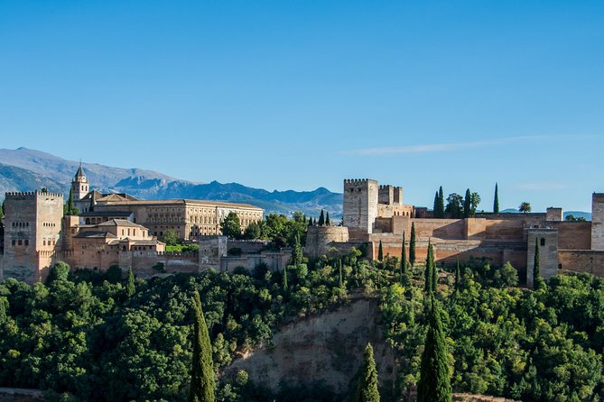 Alhambra Guided Tour & Albaicin Tour from Seville - Realities of Ticket Availability and Booking