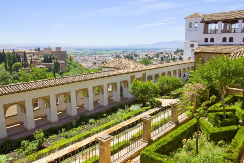 Alhambra, Nasrid Palaces and Albaicin Tour - Final Thoughts: A Well-Rounded Day in Granada