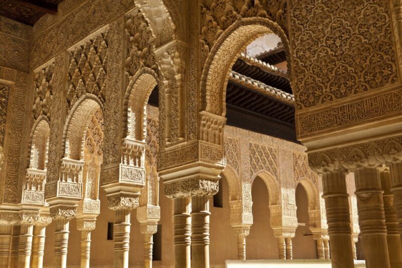 Alhambra, Nasrid Palaces, and Generalife 3-Hour Guided Tour - Practical Details for the Tour