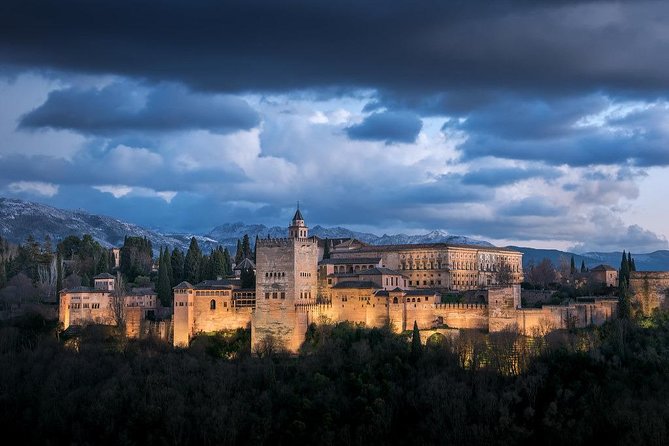 Alhambra & Nasrid Palaces Tour with Priority Access  Granada - The Guided Tour Experience and Audio Clarity