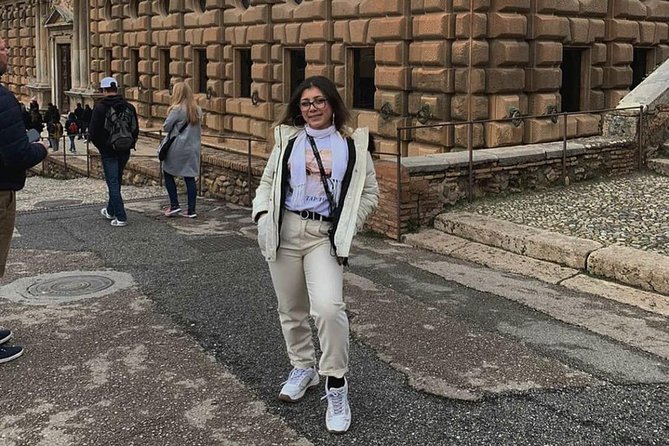 Alhambra & Nasrid Palaces Tour with Priority Access  Granada - Practical Details and Group Size