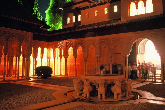 Alhambra: Night Visit to Nasrid Palaces - The Unique Appeal of Nighttime Visits to the Alhambra