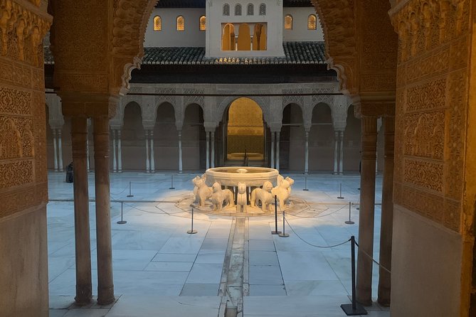 Alhambra: Night Visit to Nasrid Palaces - Review Highlights and Common Concerns