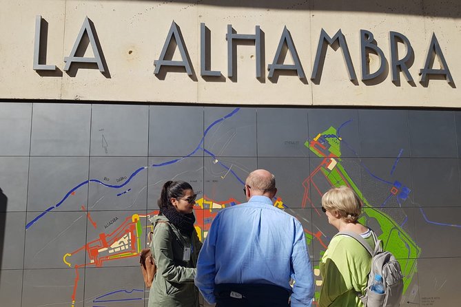 Alhambra Private Tour and Skip the Line Ticket and Official Guide - Discover the Nasrid Palaces’ Architectural Marvels