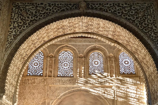 Alhambra Private Tour from Motril: with transport and skip-the-line-tickets - Skip-the-Line Access to the Alhambra