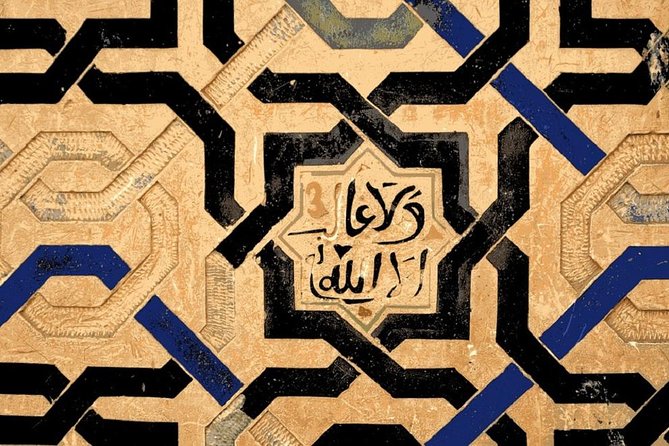 Alhambra: Skip-the-Line to Nasrid Palaces & Generalife - Logistics and Practical Tips