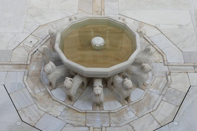 Alhambra Unique Experience: Private visit with official guide - Whats Included in the Alhambra Private Tour?