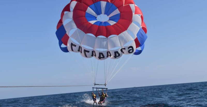 Alicante: Boat Trip and Parasailing Experience with Drink - Key Points