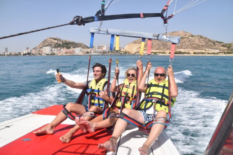 Alicante: Boat Trip and Parasailing Experience with Drink - Safety and Physical Requirements for Parasailing