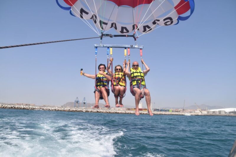 Alicante: Boat Trip and Parasailing Experience with Drink - The Group Size and Guide Support