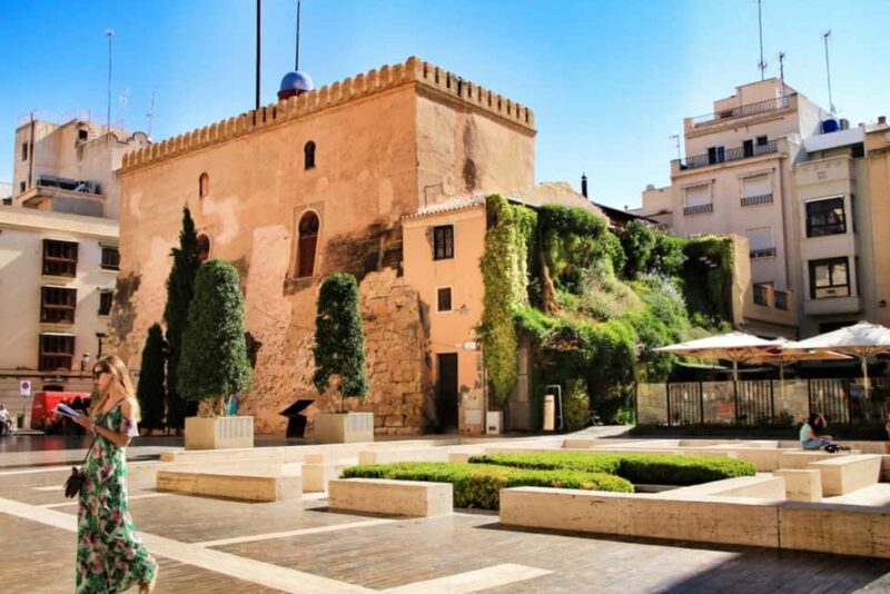 Alicante & Elche: Day Trip with visit to the Santa Bárbara Castle - The Experience’s Strengths and Considerations
