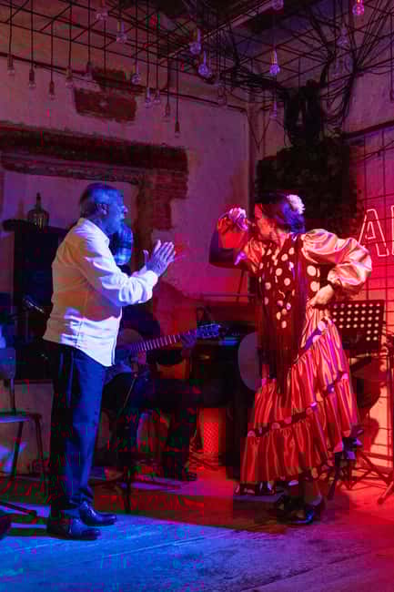 Alicante: Fusion Flamenco Show and Gastronomy at Blacky Bar - Discover the Fusion of Flamenco and Regional Flavors at Blacky Bar