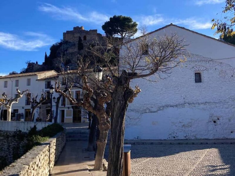 Alicante: Guadalest and Altea Guided Tour with Pickup - Key Points