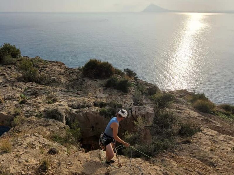 Alicante: Guided climbing "Parle" route - The Approach: Gear Up for the Vertical Challenge