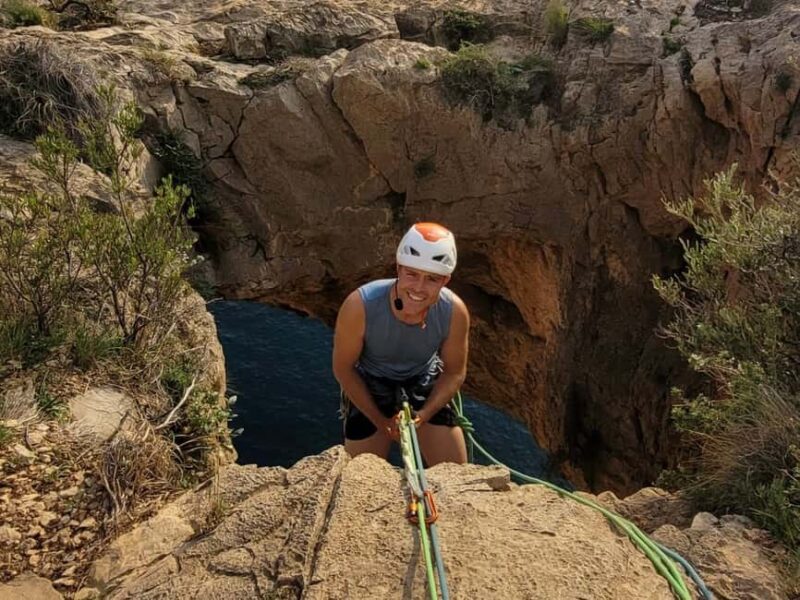 Alicante: Guided climbing "Parle" route - What to Bring and What to Avoid