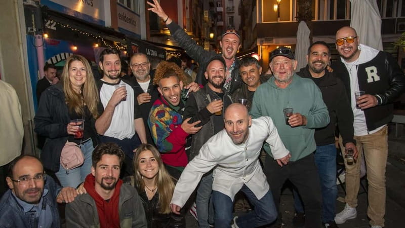 Alicante Hot Spots Urban Tour - Scattered Hot Spots in the Castaños Area