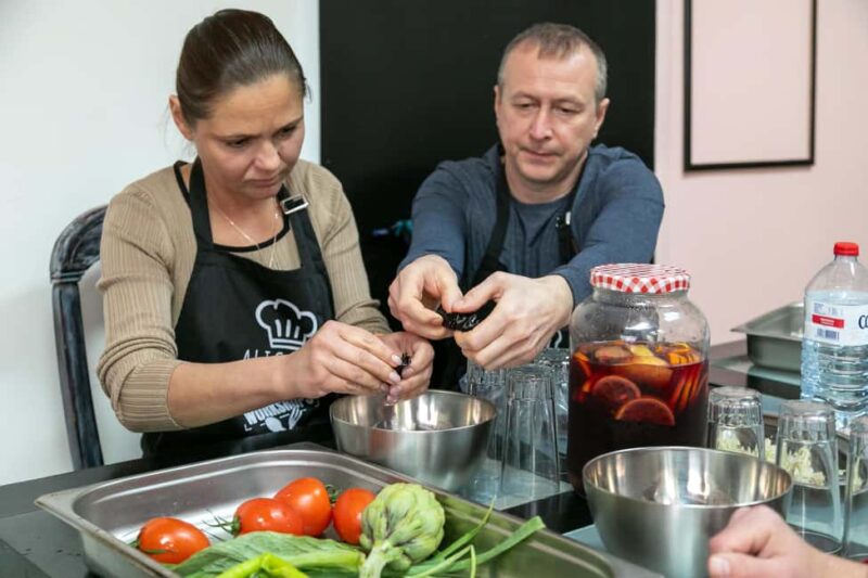 Alicante: Paella & Sangria Class with Tapas and Market Visit - Starting at Alicante’s Central Market with Local Vendors