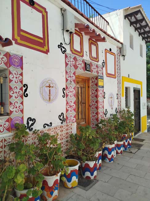 Alicante: Santa Bárbara Castle & Local Traditions Tour 3H - Exploring Santa Bárbara Castle with Breathtaking Views