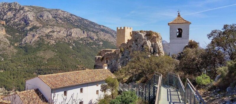 Alicante, Santa Pola, Benidorm: Castle & Village Guadalest - Discovering Guadalest Castle and Its Fortifications